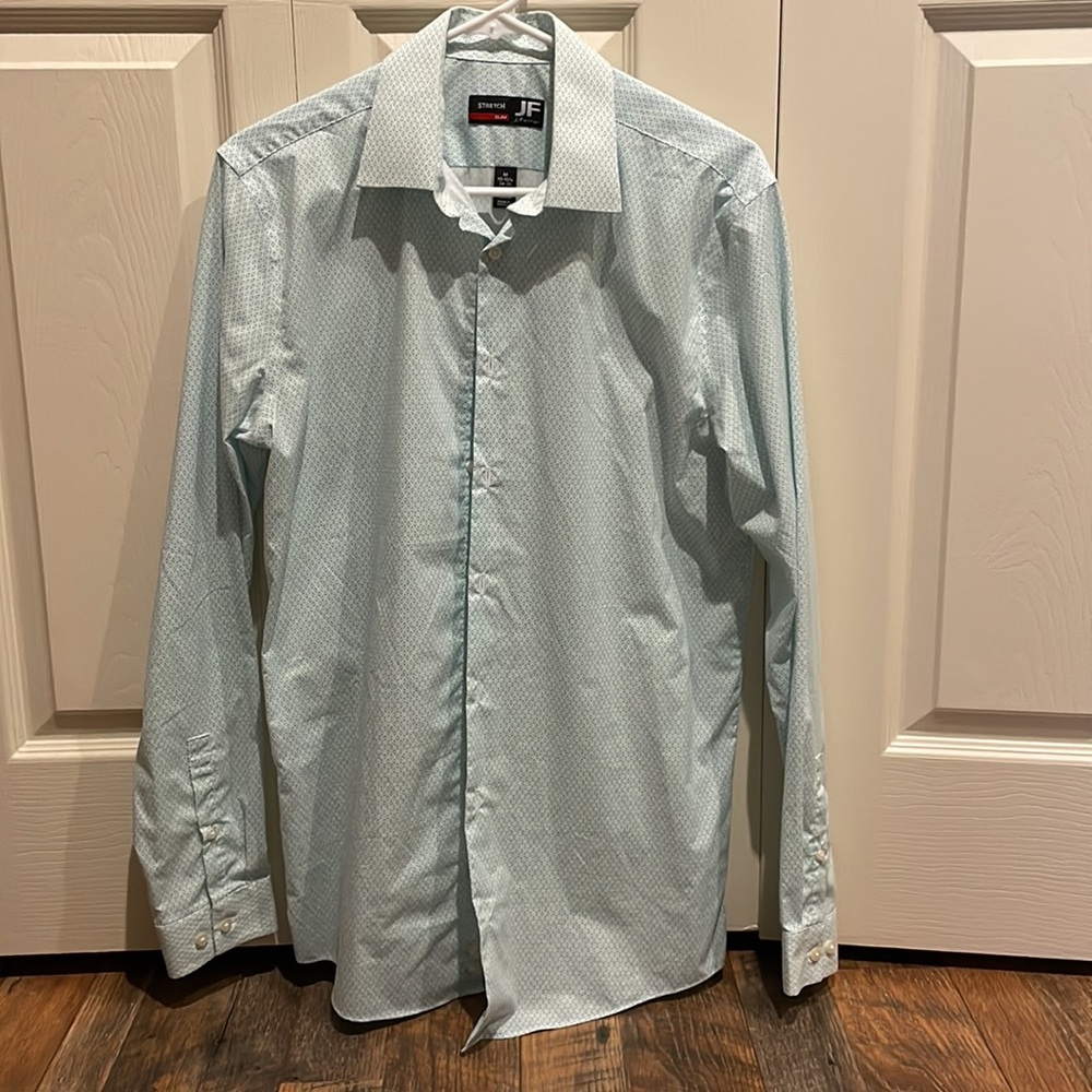 J. Ferrar Slim Fit Button Down Dress Shirt - Men’s Medium